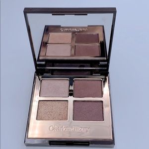 Charlotte tilbury  eyeshadow- the vintage vamp